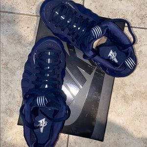 Air foamposite one “midnight navy”